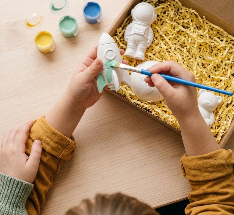 Paint Your Own Space Craft Kit — Kids Birthday Gift | Rocket, Astronaut & Planet, Paints & Brush